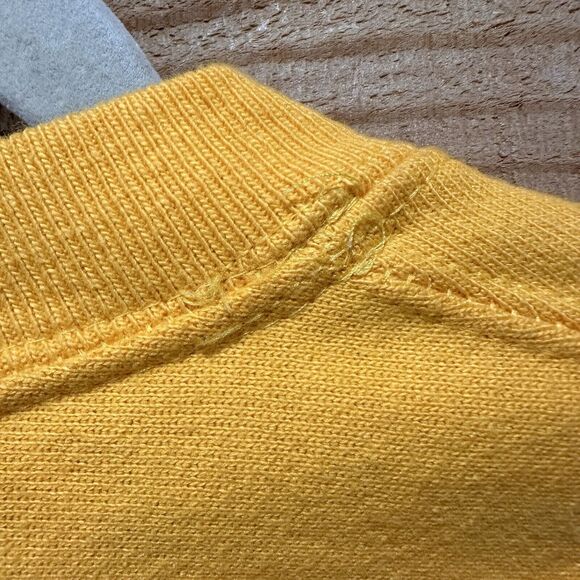 Champion Crew Neck Reverse Weave Sweatshirt Big Spell Out Velvet Logo M GOLD - Picture 6 of 9